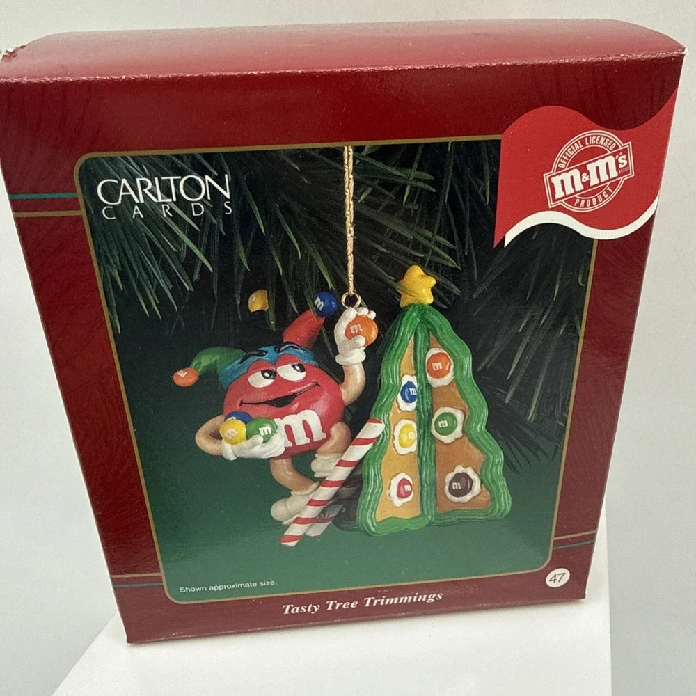 Carlton Cards box has